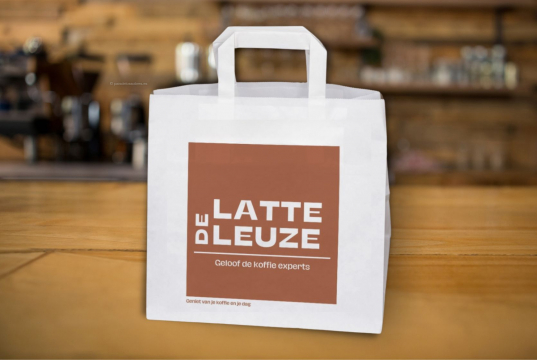 Bolsas de papel con asas planas | Paisdelossobres.es