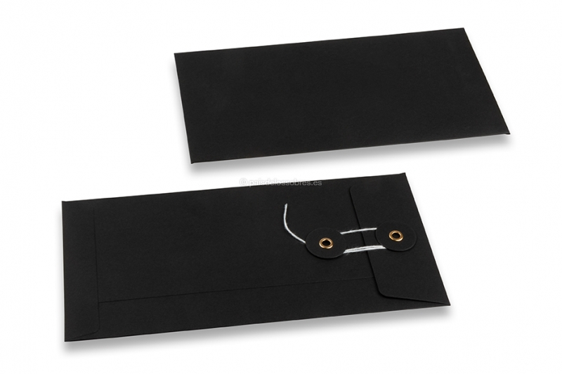 Sobres con cuerda y arandela - 110 x 220 mm, negro